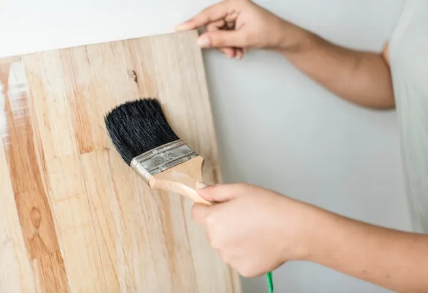 ¿Como pintar una pared de madera